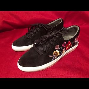 Skechers Air Cooled Memory Foam Sneakers